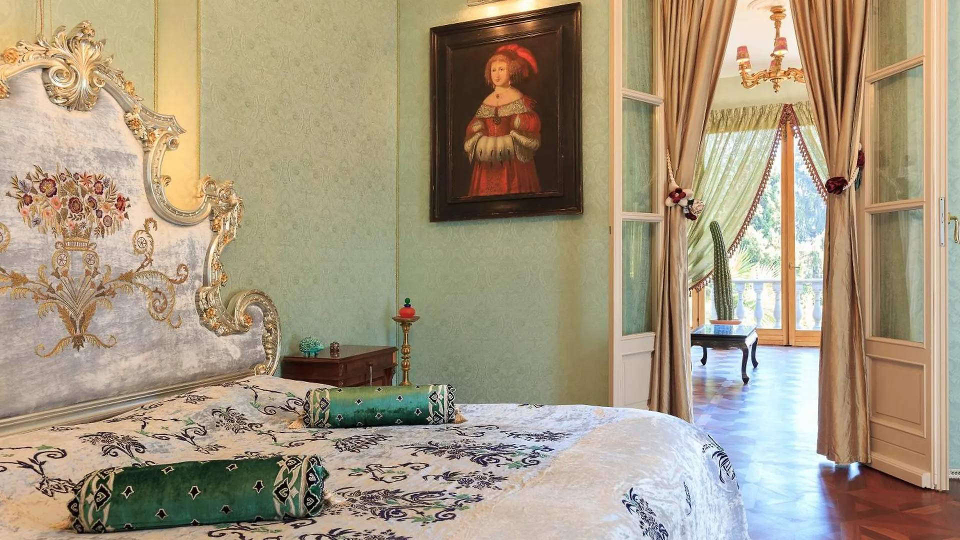 Villa Gina By Quokka 360 - Historic Villa On The Lake Como Dizzasco Italië